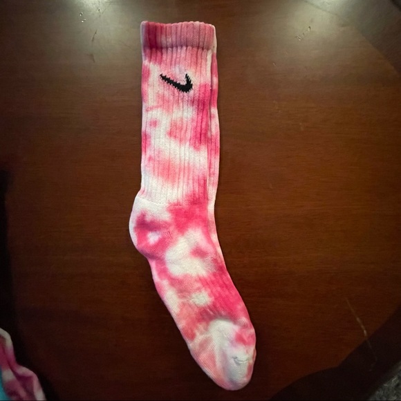 Nike tie dye socks - Picture 2 of 3